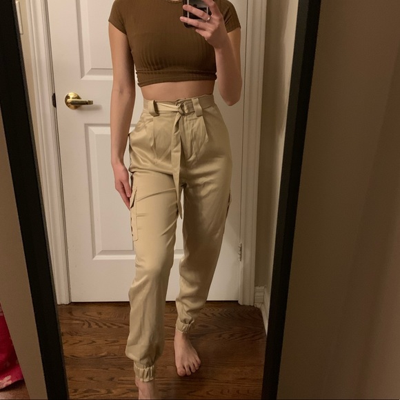 Pants - Satin beige cargo pant